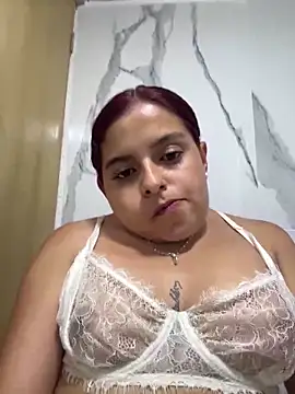 Snapshot of sbanna_valle_ chatting on 05/01/26, 01:32 sbanna valle online show from 05/01/26, 01:32