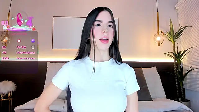 SolAvelar online show from 01/11/26, 03:11