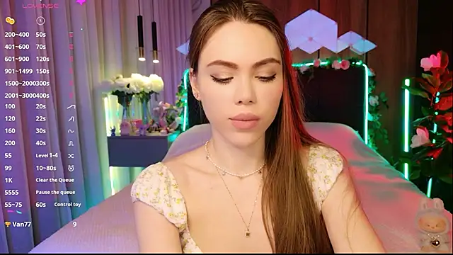 MimiFors online show from 11/30/25, 04:44