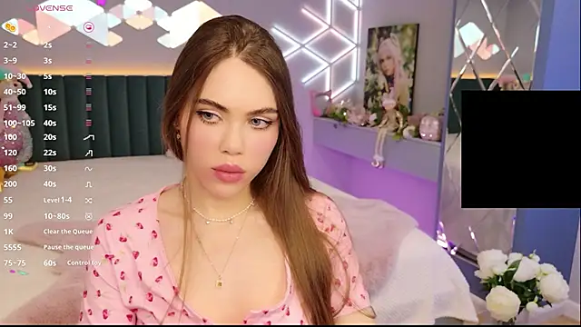 Snapshot of MimiFors chatting on 03/23/26, 05:39 MimiFors online show from 03/23/26, 05:39