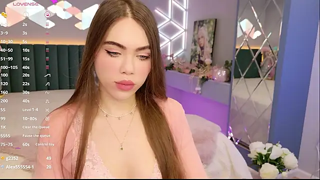 Snapshot of MimiFors chatting on 03/25/26, 06:25 MimiFors online show from 03/25/26, 06:25