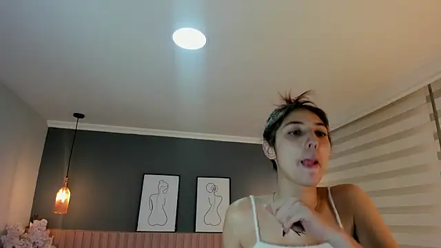 Snapshot of Maraia_Ford chatting on 11/16/25, 07:08 Maraia Ford online show from 11/16/25, 07:08