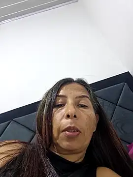 maleja23 online show from 09/11/25, 02:44