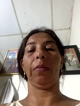 maleja23 online show from 10/27/25, 12:36