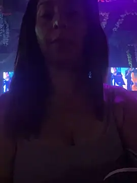 maleja23 online show from 10/30/25, 03:08