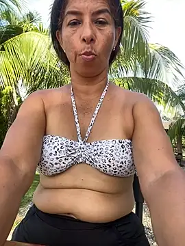 maleja23 online show from 11/23/25, 08:19