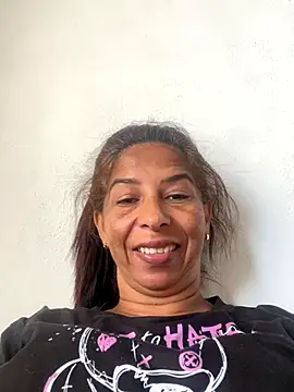 maleja23 online show from 11/26/25, 01:12