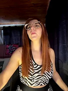 Snapshot of CoraVibes chatting on 10/16/25, 11:33 CoraVibes online show from 10/16/25, 11:33