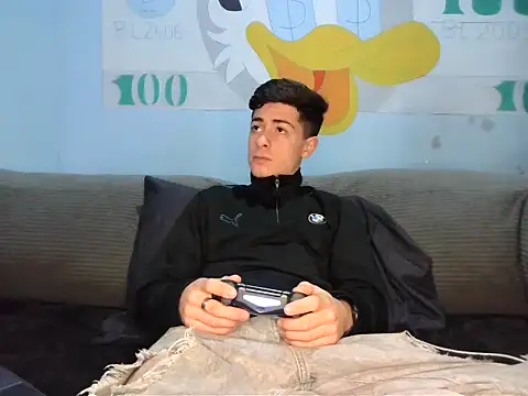 Newbrian20 online show from 09/25/25, 12:36