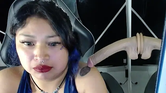 Snapshot of konojan_6 chatting on 11/20/25, 03:18 konojan 6 online show from 11/20/25, 03:18