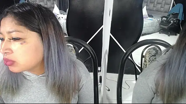 Snapshot of konojan_6 chatting on 01/17/26, 05:23 konojan 6 online show from 01/17/26, 05:23