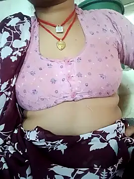 Snapshot of Nehaja33e chatting on 07/14/26, 04:50 Nehaja33e online show from 07/14/26, 04:50