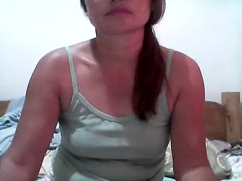 nathalie0045 online show from 11/26/25, 10:33