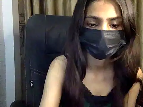 Snapshot of _Vanila chatting on 09/11/25, 04:56 Vanila online show from 09/11/25, 04:56