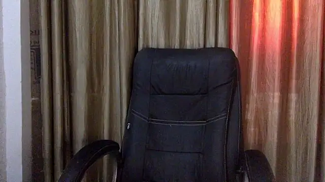 Snapshot of _Vanila chatting on 09/22/25, 04:47 Vanila online show from 09/22/25, 04:47