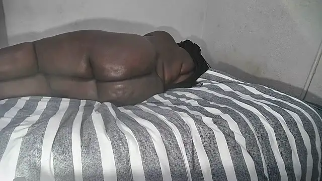 ASSQUEEN37Xx online show from 01/09/26, 07:59