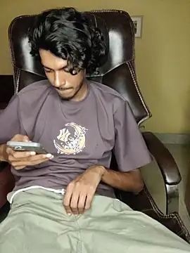 thecatfish online show from 10/30/25, 04:08