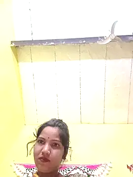 Snapshot of Seema_guptaji chatting on 10/26/25, 10:04 Seema guptaji online show from 10/26/25, 10:04