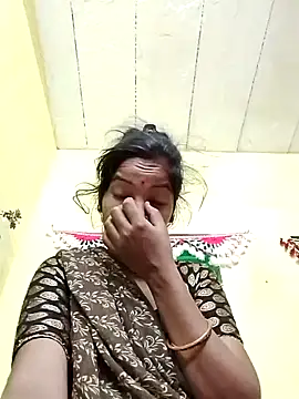 Snapshot of Seema_guptaji chatting on 11/06/25, 10:21 Seema guptaji online show from 11/06/25, 10:21