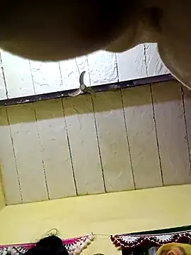 Snapshot of Seema_guptaji chatting on 11/22/25, 09:03 Seema guptaji online show from 11/22/25, 09:03