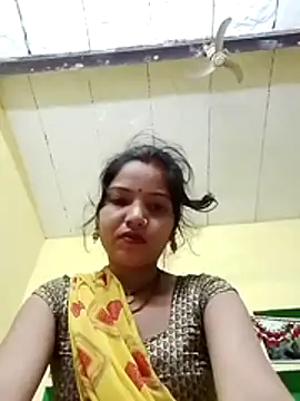 Snapshot of Seema_guptaji chatting on 12/04/25, 09:12 Seema guptaji online show from 12/04/25, 09:12