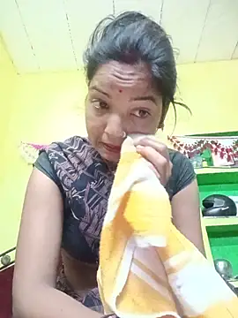Snapshot of Seema_guptaji chatting on 06/11/26, 08:18 Seema guptaji online show from 06/11/26, 08:18