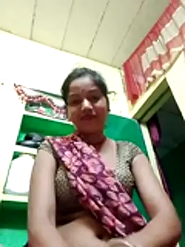 Snapshot of Seema_guptaji chatting on 07/04/26, 08:04 Seema guptaji online show from 07/04/26, 08:04