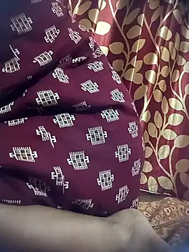 Snapshot of Cute_Mampi chatting on 10/25/25, 08:33 Cute Mampi online show from 10/25/25, 08:33