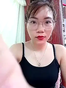 MyMy08 online show from 12/03/25, 12:25