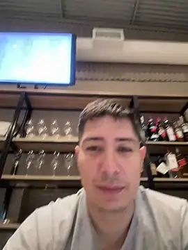 Snapshot of 9999Alez chatting on 04/04/26, 10:51 9999Alez online show from 04/04/26, 10:51