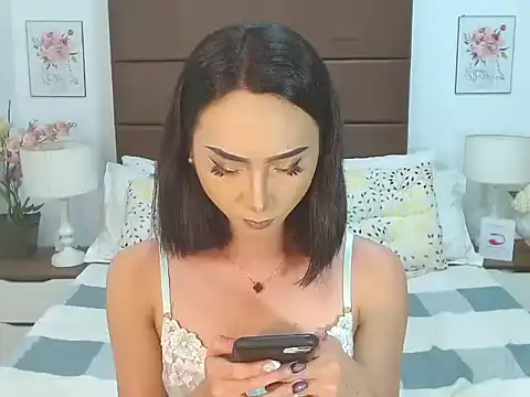 Snapshot of BlaireWilzon chatting on 06/07/26, 11:03 BlaireWilzon online show from 06/07/26, 11:03