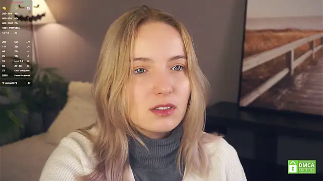 HongTomczak online show from 11/24/25, 07:41