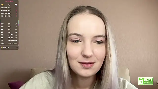 Snapshot of HongTomczak chatting on 02/18/26, 07:37 HongTomczak online show from 02/18/26, 07:37