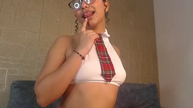 Snapshot of MiaKiss7 chatting on 09/23/25, 09:07 MiaKiss7 online show from 09/23/25, 09:07