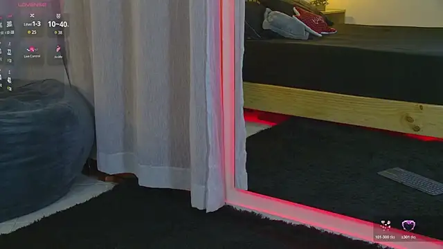 emma morales  online show from 02/11/26, 01:27