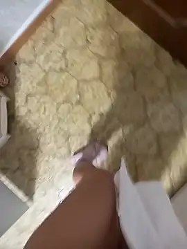 Snapshot of TaraWild chatting on 01/05/26, 06:22 TaraWild online show from 01/05/26, 06:22