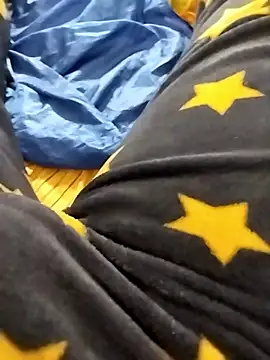 Snapshot of TaraWild chatting on 01/12/26, 01:22 TaraWild online show from 01/12/26, 01:22