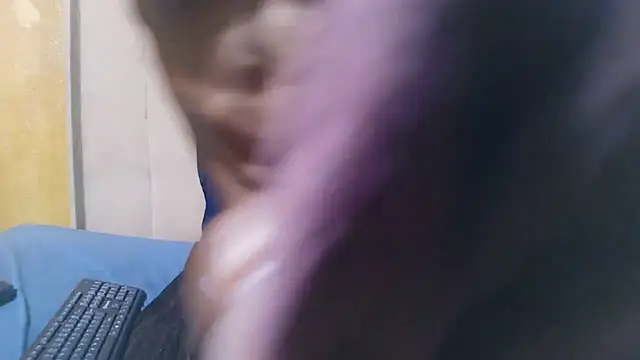 Teemanxxx25 online show from 10/08/25, 08:39