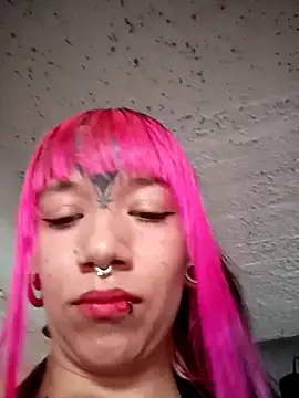 Snapshot of Meganhynde chatting on 09/11/25, 08:09 Meganhynde online show from 09/11/25, 08:09