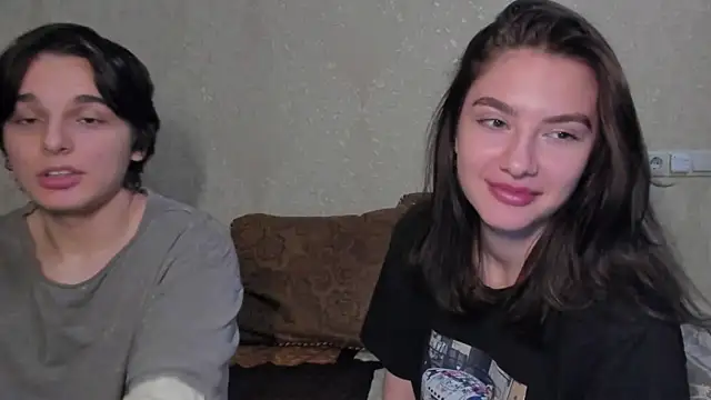 muuur fam online show from 10/04/25, 05:44