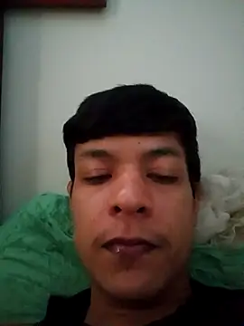 WillRodriguesf10 online show from 11/10/25, 06:07