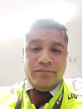 Snapshot of danigarci2307 chatting on 10/31/25, 02:34 danigarci2307 online show from 10/31/25, 02:34