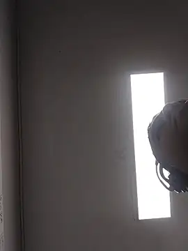 danigarci2307 online show from 02/04/26, 08:58