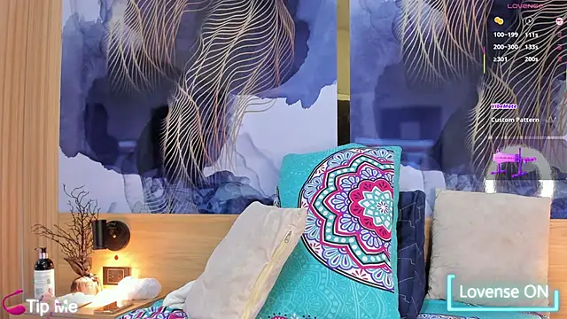 LunaStar- online show from 10/16/25, 12:50