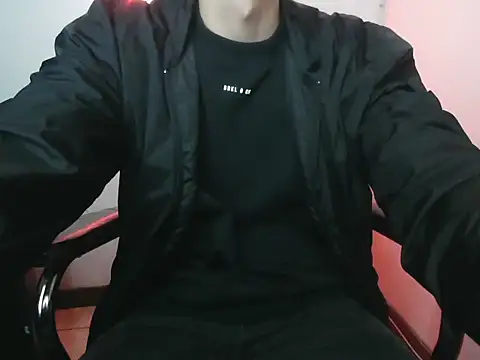 LiamMason online show from 12/01/25, 02:49