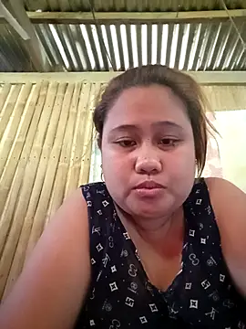 Snapshot of Weng_31 chatting on 09/22/25, 02:35 Weng 31 online show from 09/22/25, 02:35