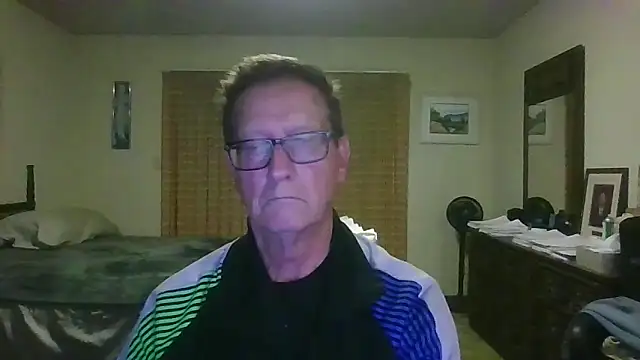 Snapshot of camminmichaellll chatting on 03/03/26, 08:42 camminmichaellll online show from 03/03/26, 08:42