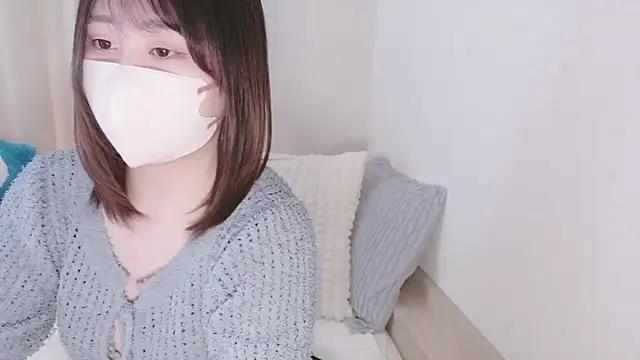 Snapshot of mi__san chatting on 03/14/26, 01:34 mi san online show from 03/14/26, 01:34