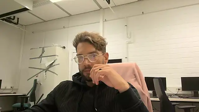 SweetBoyToy online show from 09/26/25, 12:36