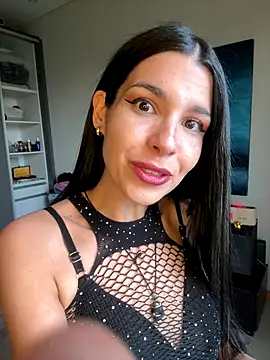 Snapshot of IaraStone chatting on 09/13/25, 09:36 IaraStone online show from 09/13/25, 09:36